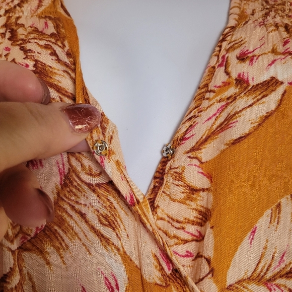 Band of the Free Heather Gold Floral Maxi Wrap Dress Women's Size Large - Picture 8 of 16